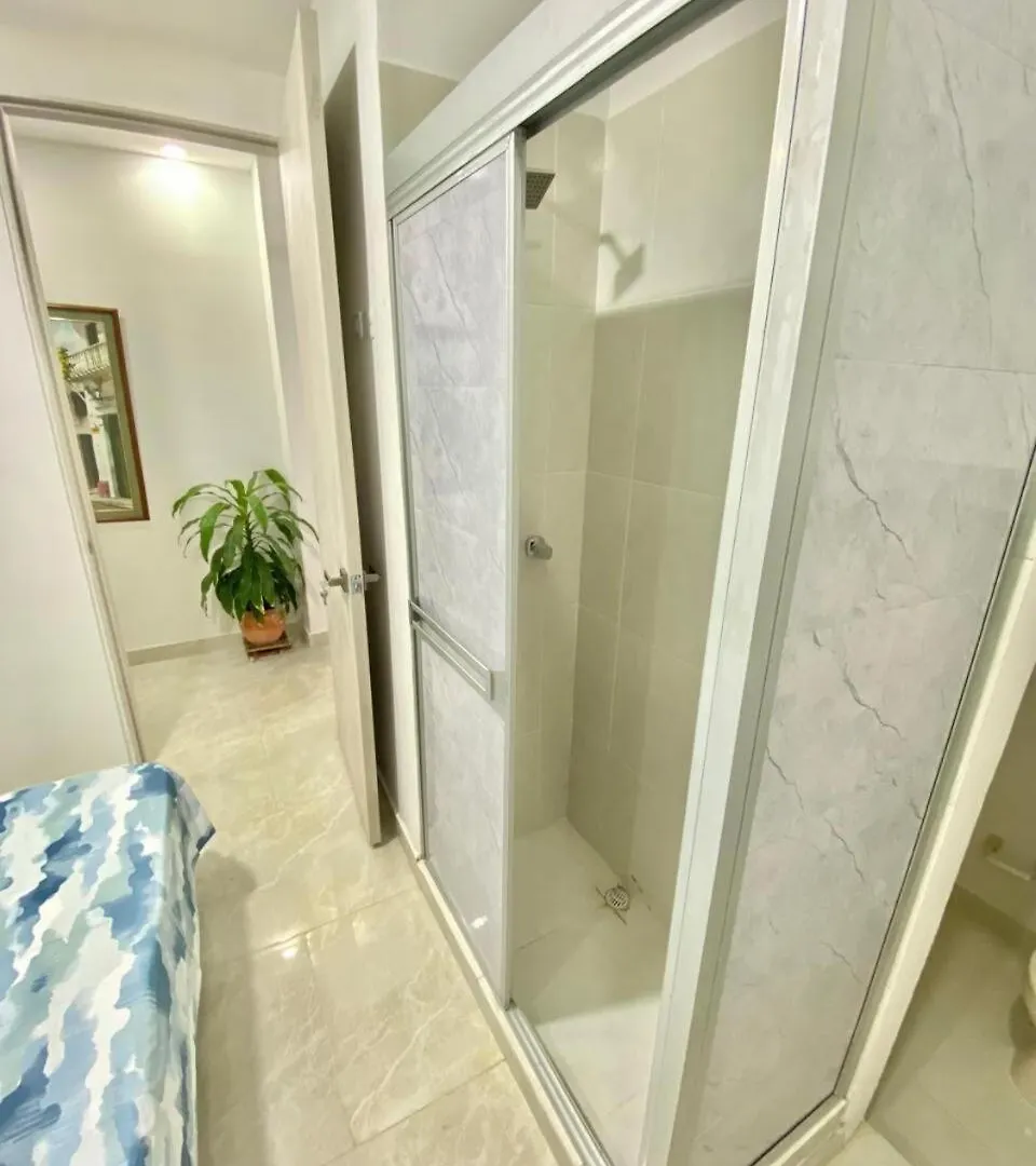 Habitacion Independiente Con Ventilador Cerca A Malecon Del Rio Barranquilla
